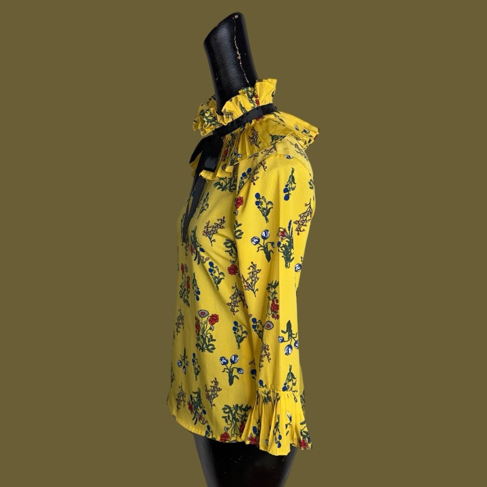 Acme Floral Yellow Ruffle Blouse - Picture 12 of 16